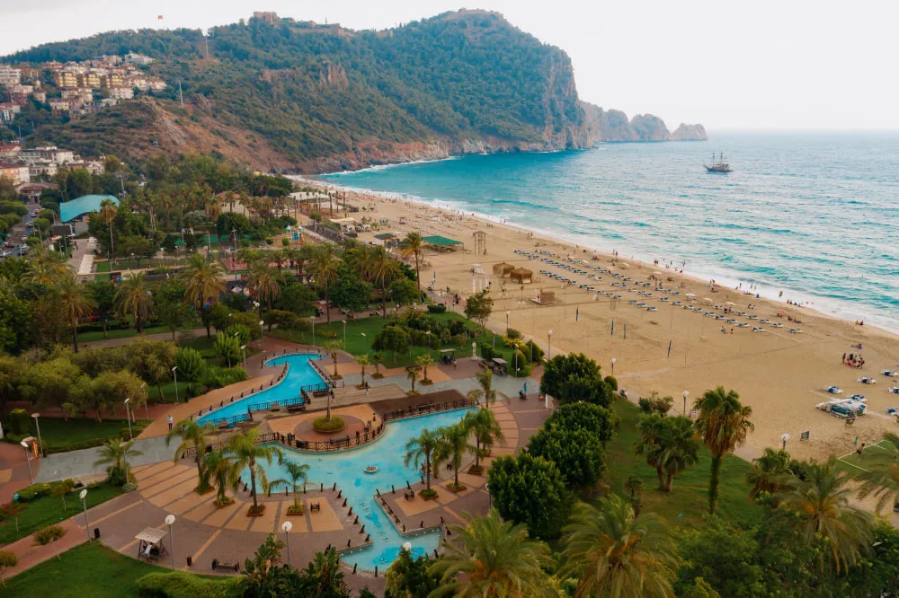 Alanya seaside construction